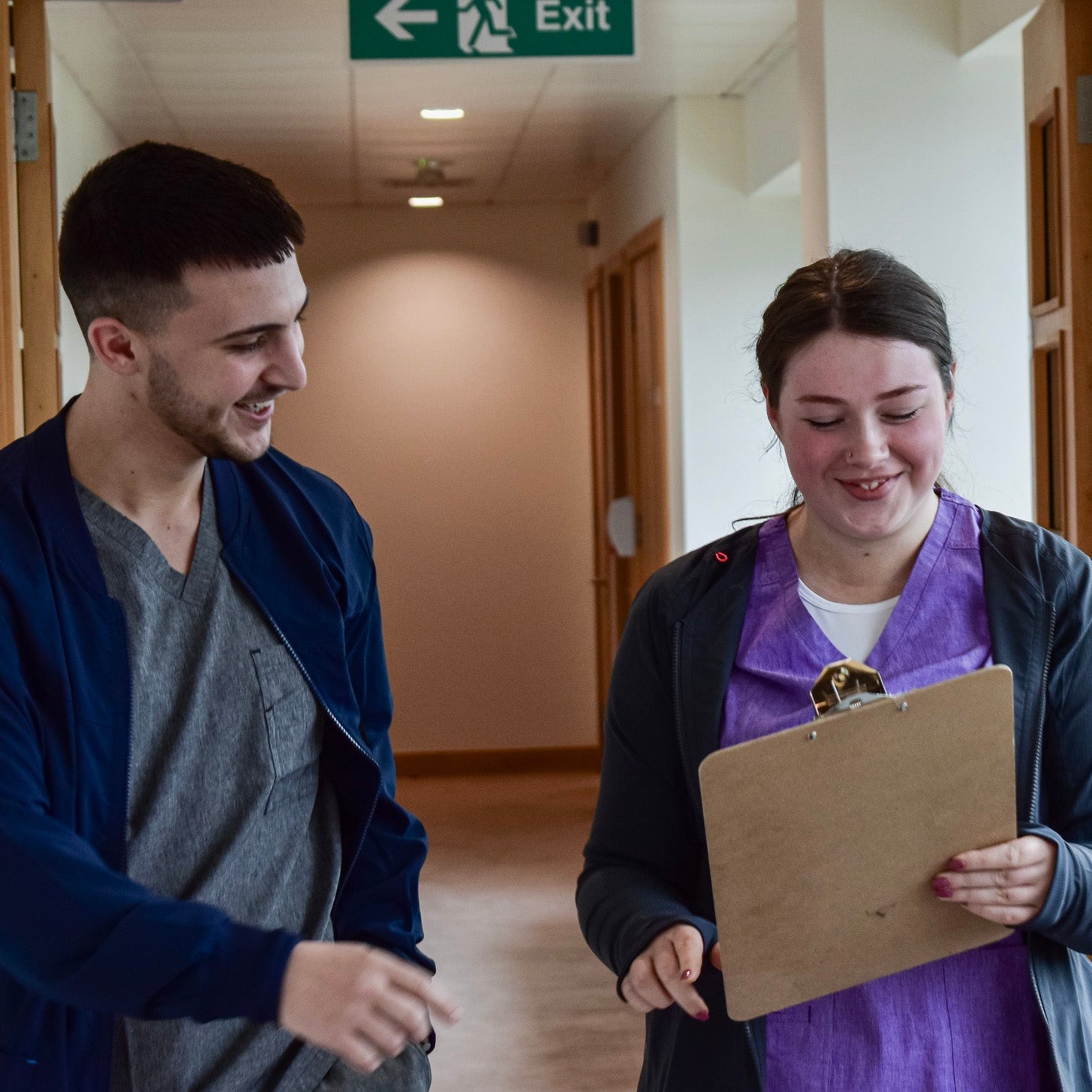 Interview des partenaires Happyblouse : quelles attentes pour les tenues médicales ?