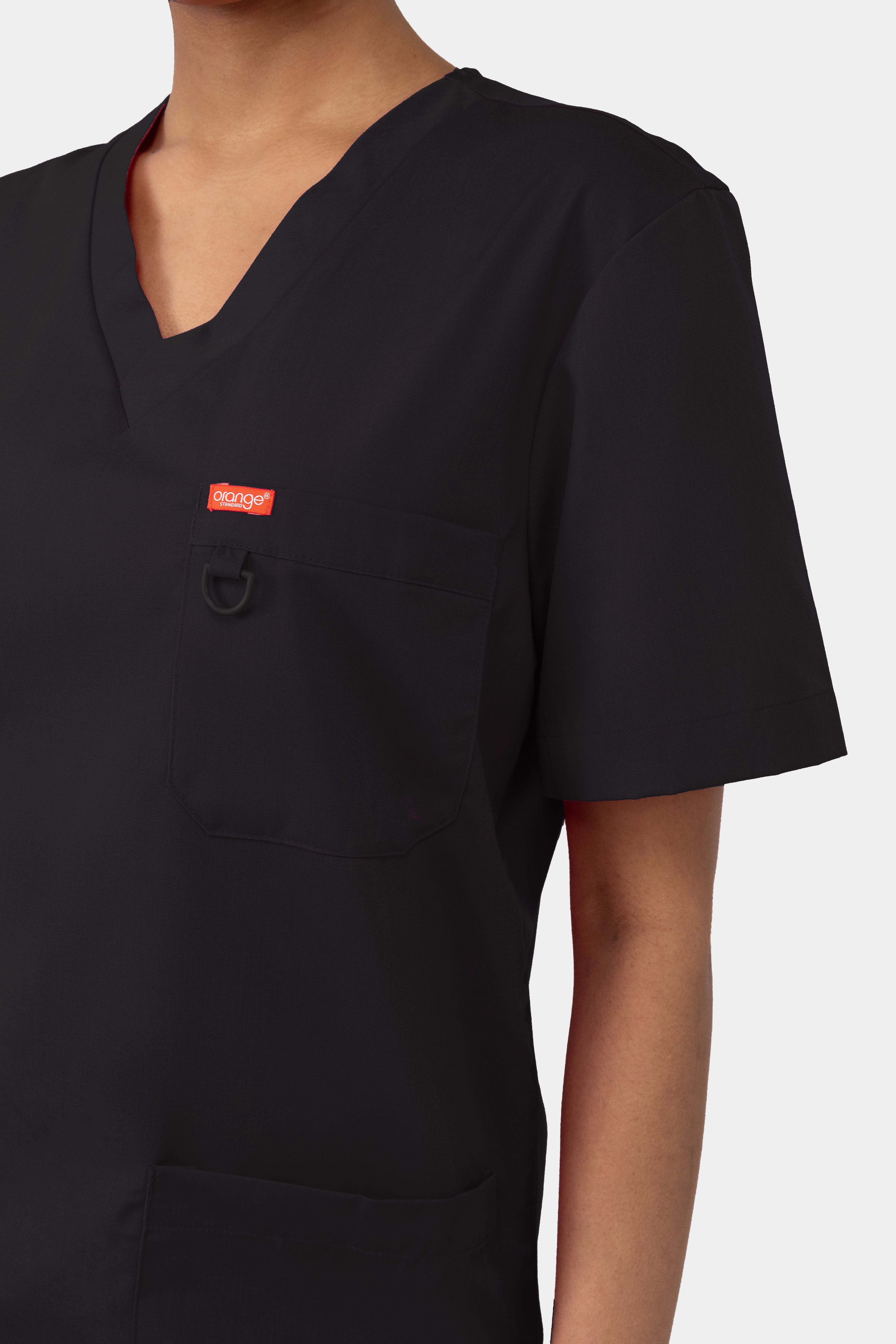 Focus d'une femme portant une blouse médicale unisexe Orange standard Balboa - Noir