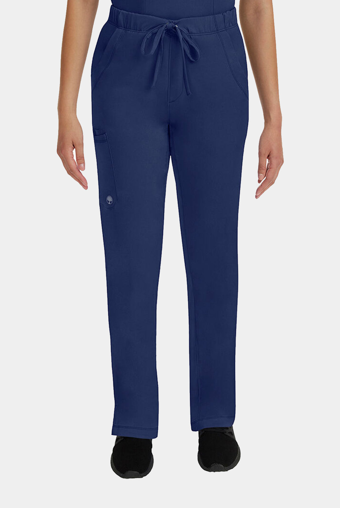 Femme portant un pantalon médical Healing Hands Rebecca bleu marine