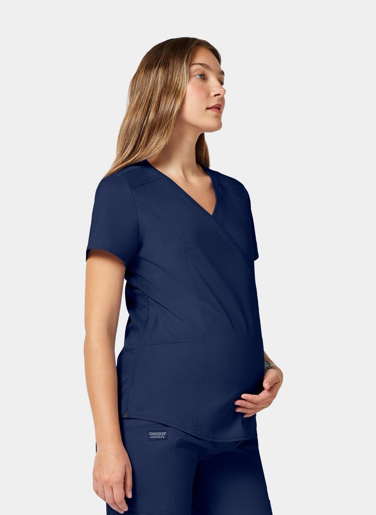 blouse médicale femme enceinte côté