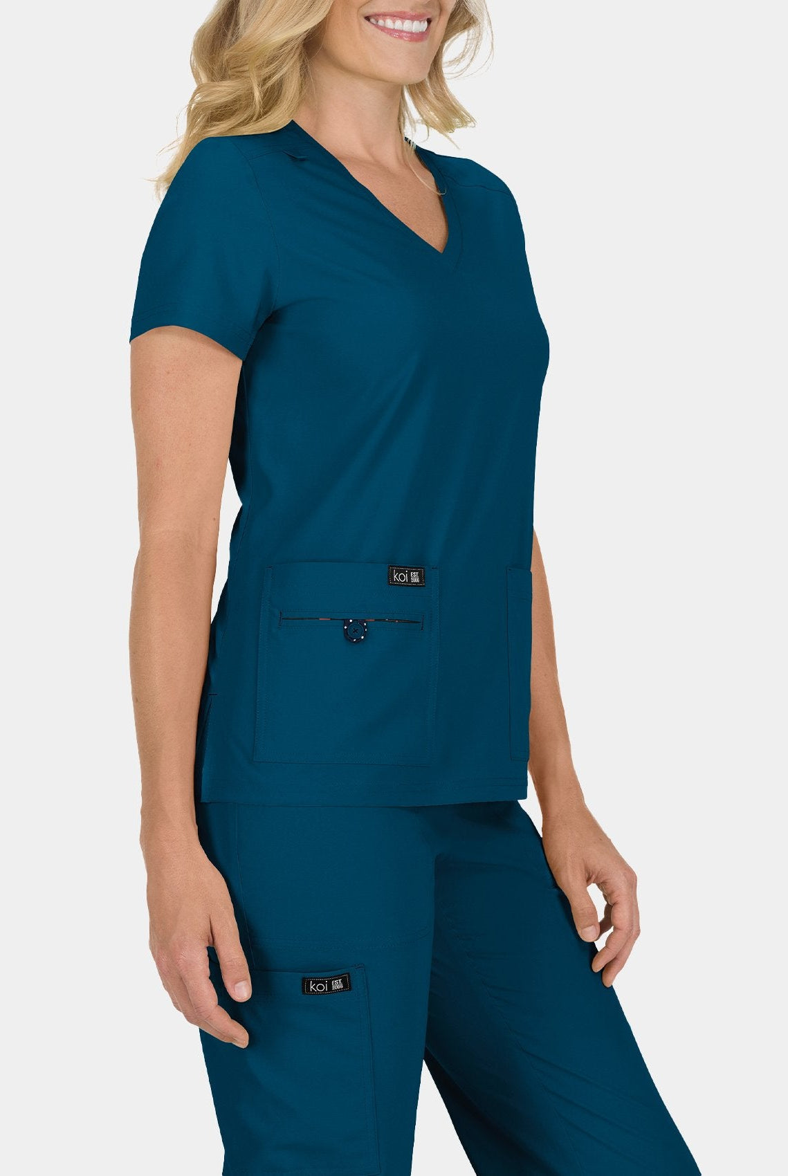 Blouse médicale femme Koi Basics Becca - Bleu Caraïbes, dos