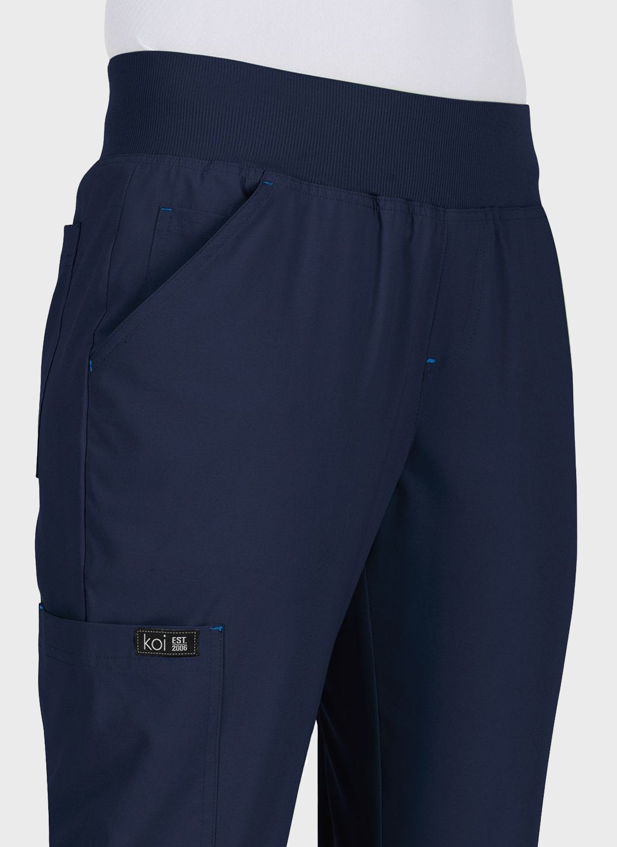 Pantalon médical femme Koi Basics Laurie Poche - Bleu marine