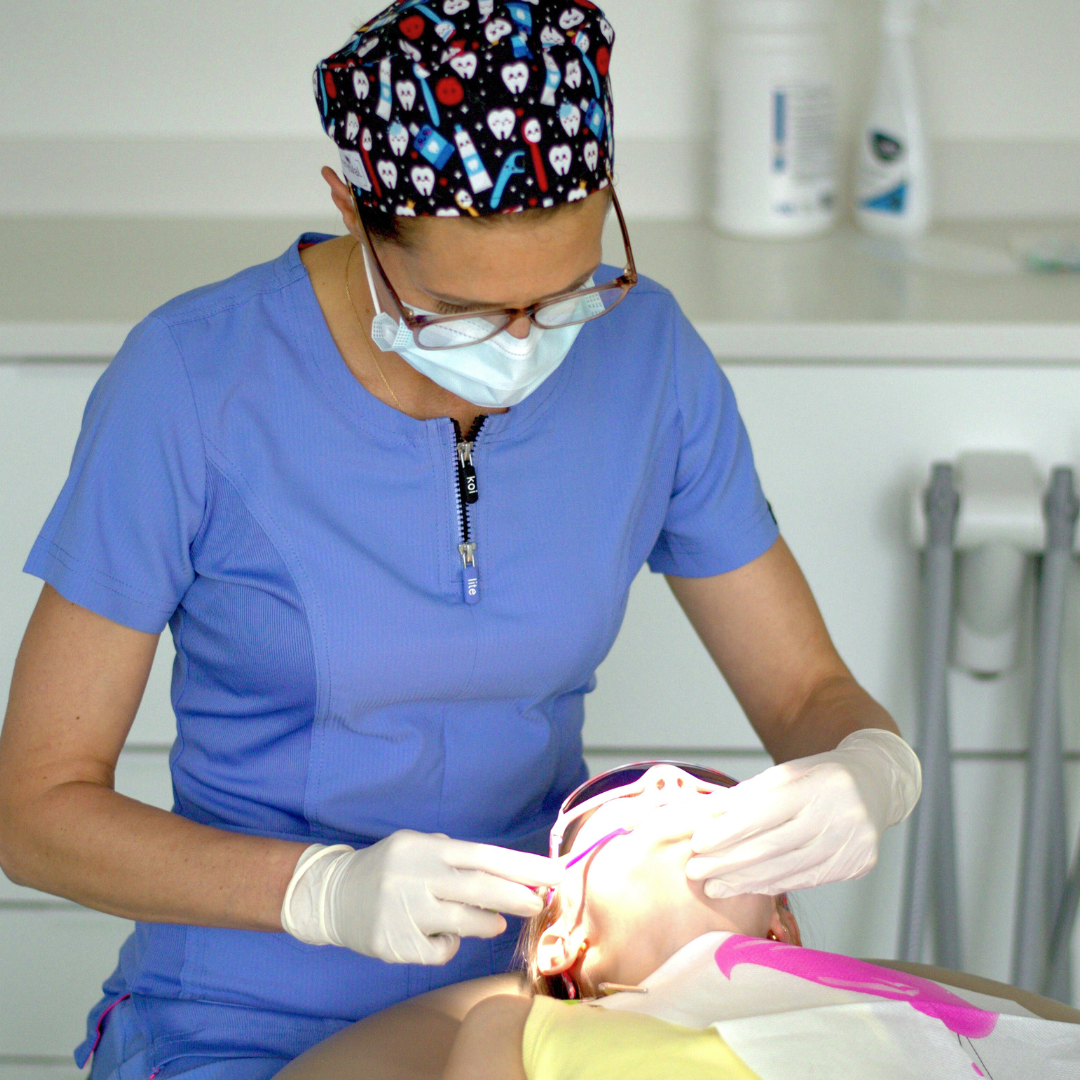 Blouses médicales dentistes : la sélection d'Happyblouse