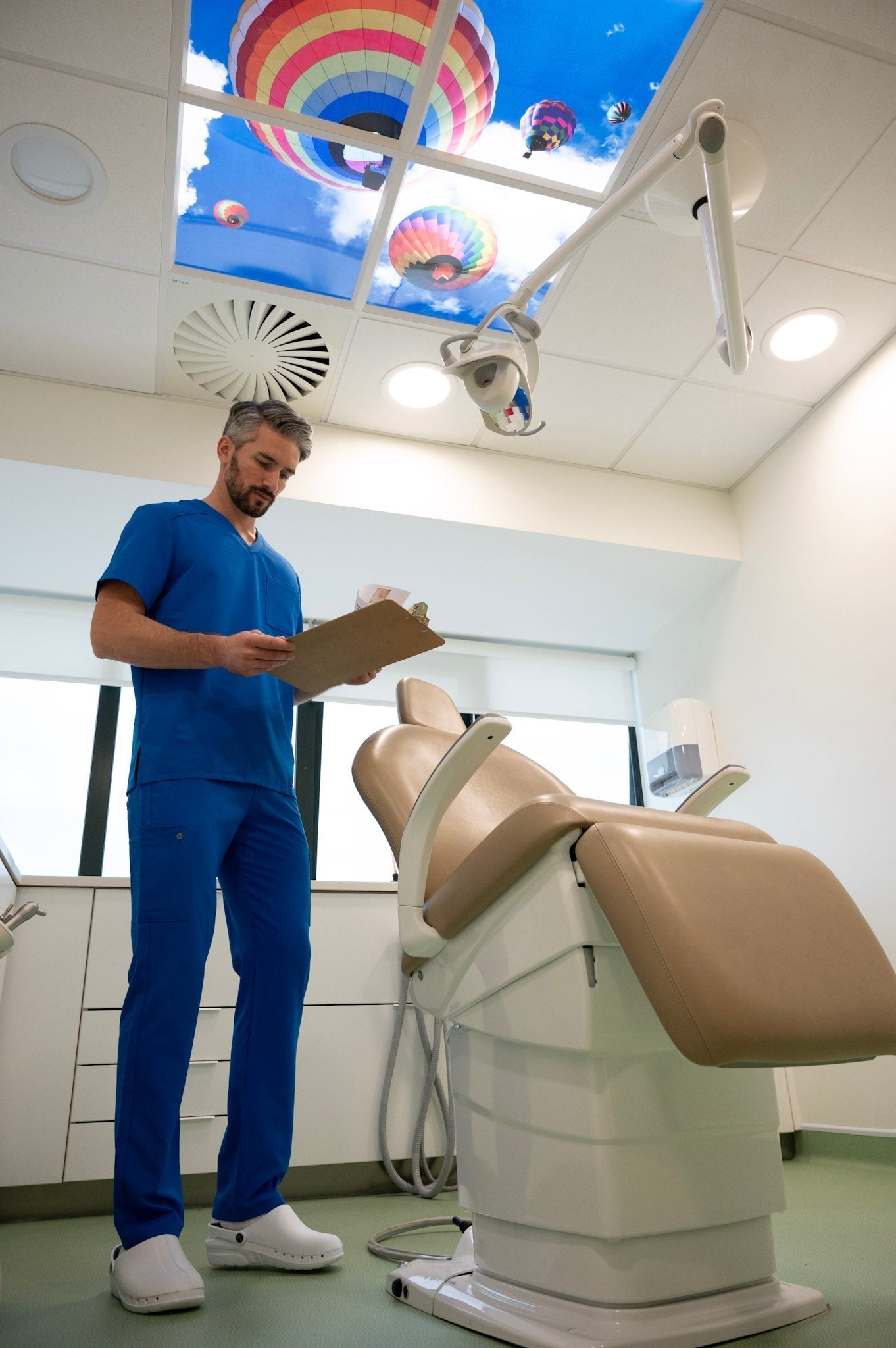 Journée mondiale des dentistes : une journée pour valoriser un métier clé de la santé bucco-dentaire