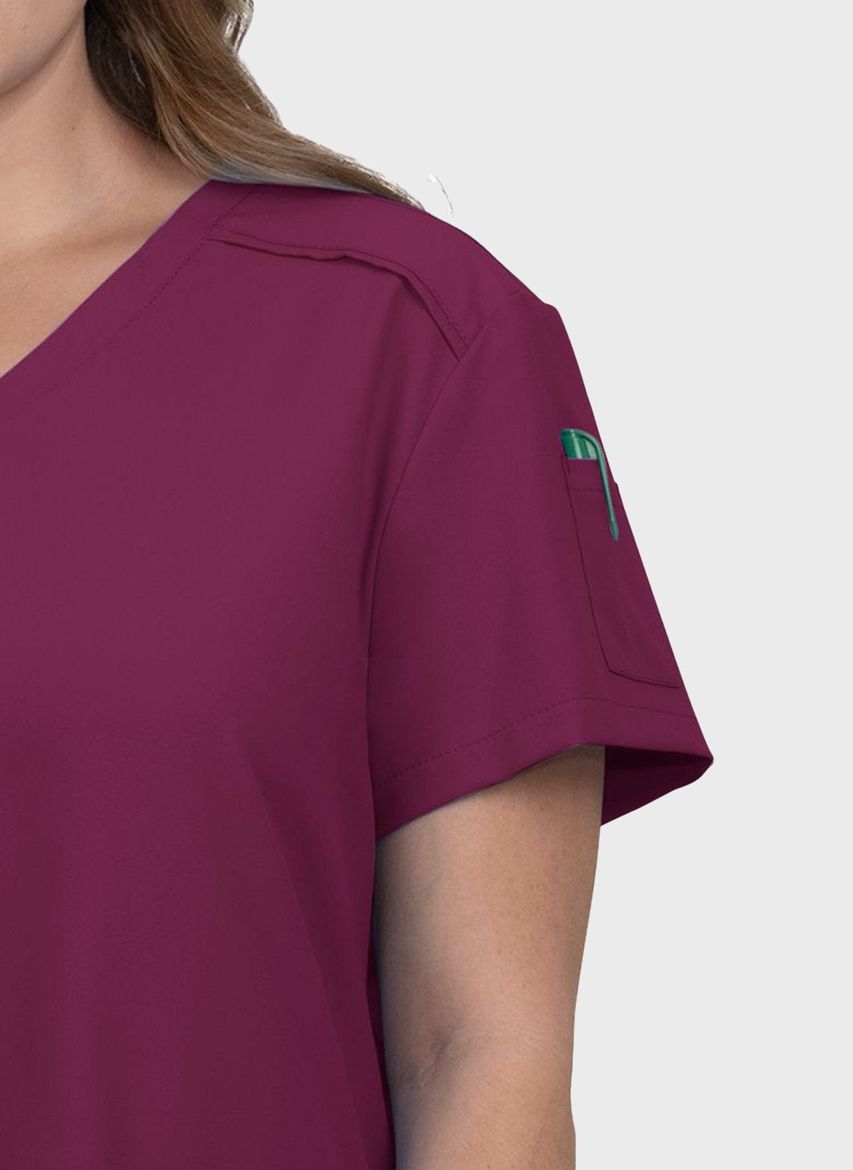 Blouse médicale femme Koi Cureology Cardi - Bordeaux - epaule