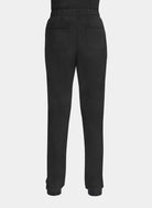 Femme de dos portant un pantalon médical Healing Hands Rebecca noir