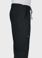 Pantalon médical homme Koi Next Gen Agissez noir gros plan