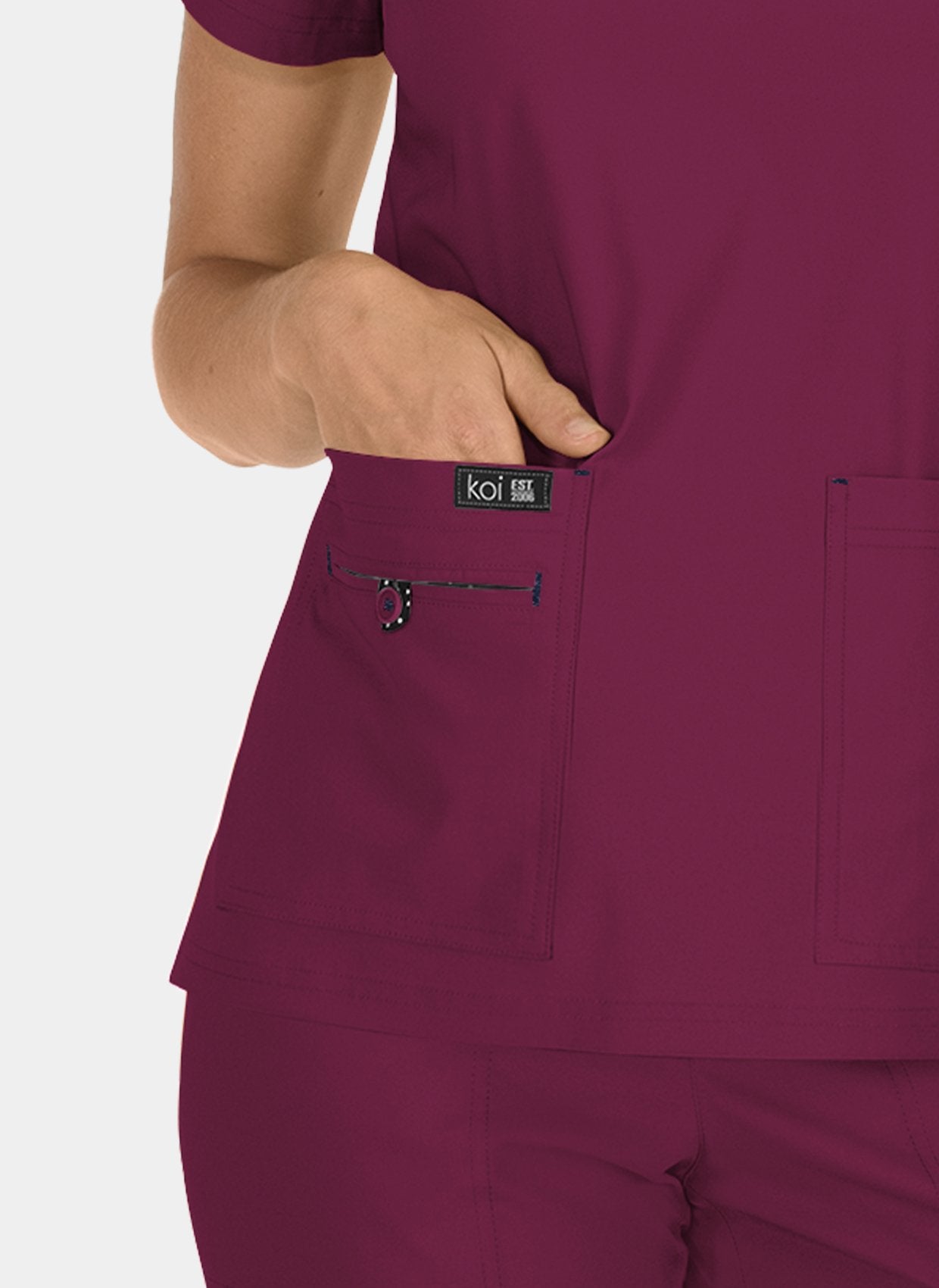 Blouse médicale femme Koi Basics Becca Poche - Bordeaux