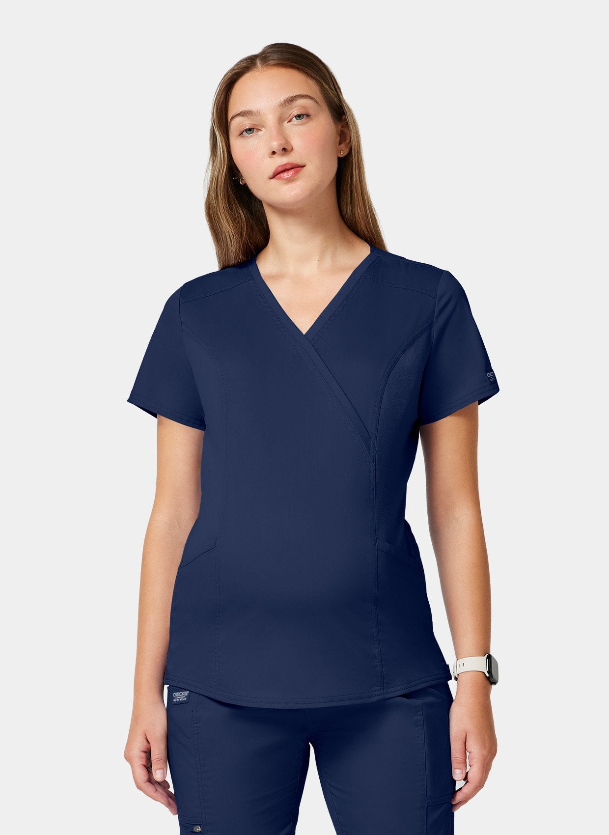 blouse médicale femme enceinte face