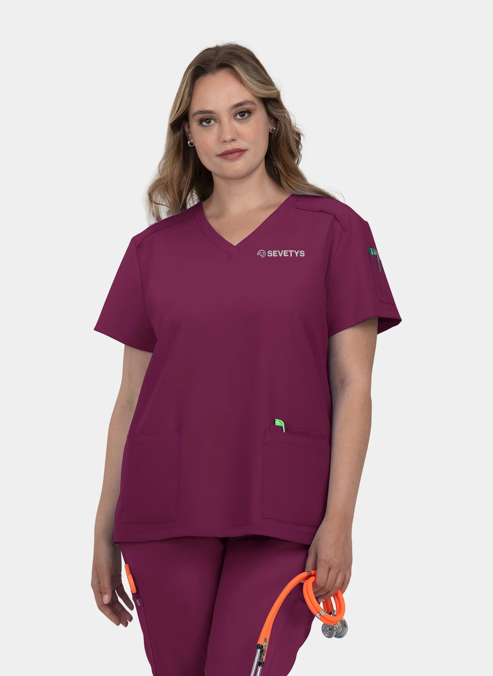 Blouse médicale femme Cardi Bordeaux - Logo Blanc SEVETYS