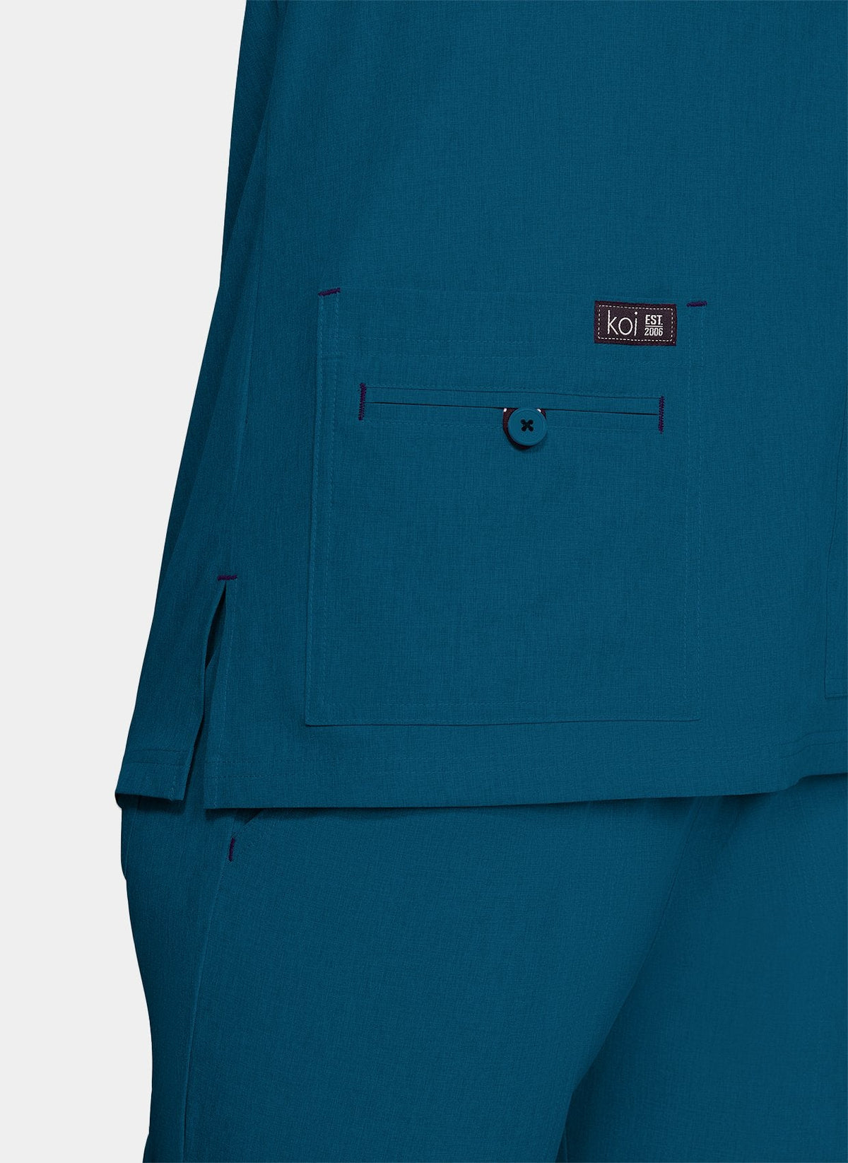 Blouse médicale femme Koi Basics Becca - Bleu Caraïbes, col en V