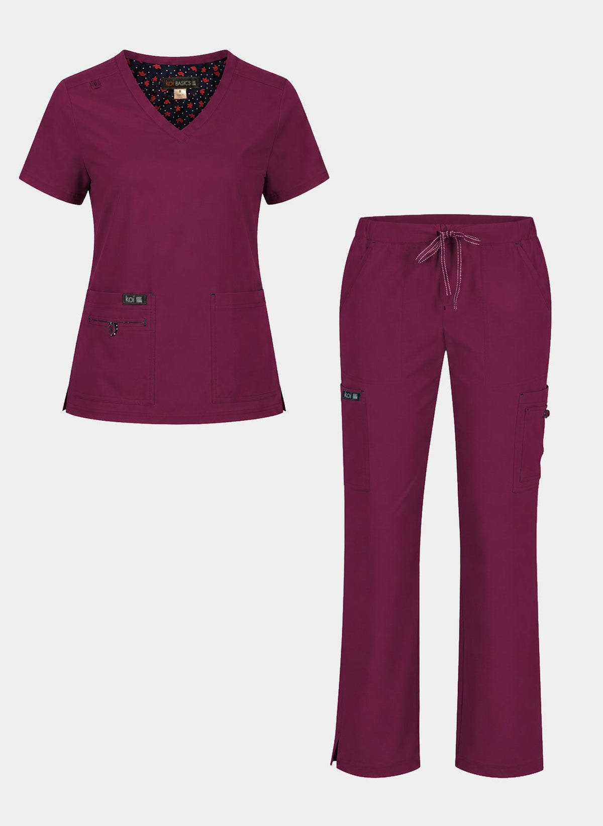 Ensemble médical femme Koi Basics Becca + Holly - Bordeaux, porté
